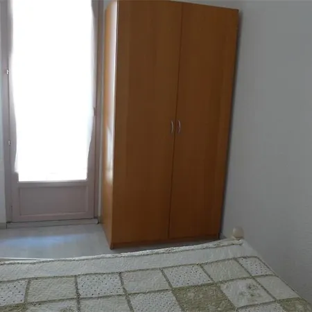 Ref 232, Ocean, Patio 6 Personnes, A 2 Pas De La Et Des Commerces
